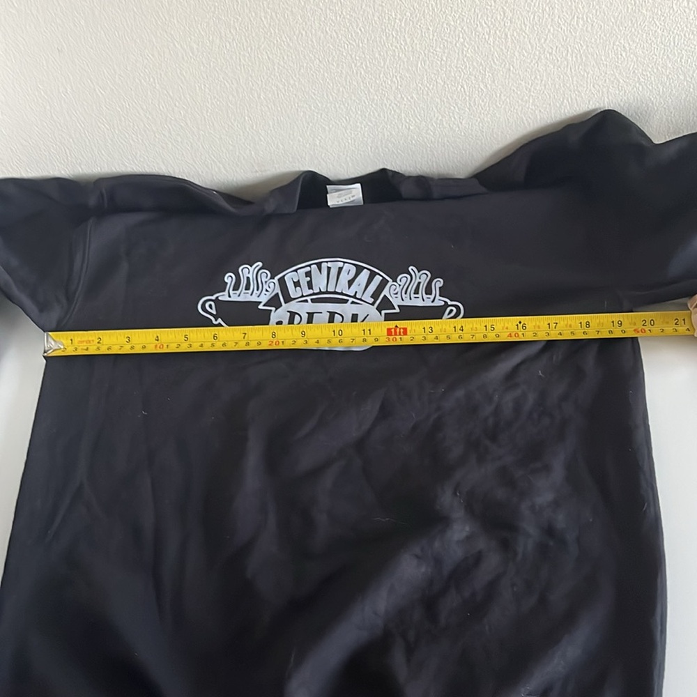 FRIENDS Central Perk Sweatshirt - Picture 3 of 5